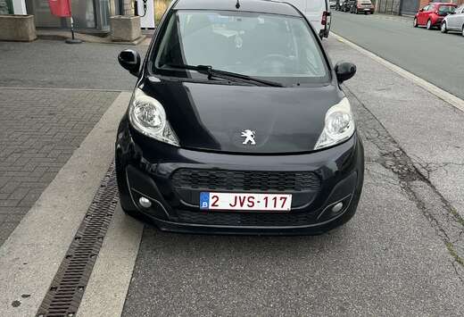 Peugeot 1.0e 12V 68ch BLUE LION 2-Tronic Active