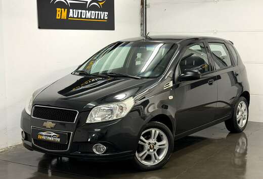 Chevrolet Aveo hatchback 1.4i LT