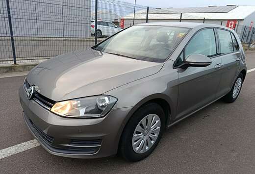 Volkswagen Golf 1.6 CR TDi Trendline DSG