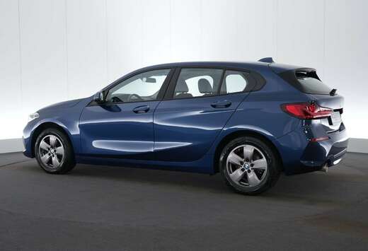 BMW 1 116iA Business LEDER/CUIR LED GPS PDC Verw. Zet ...