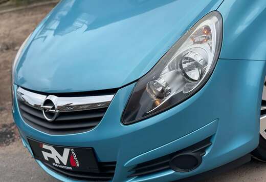 Opel Corsa 1.2i Cosmo