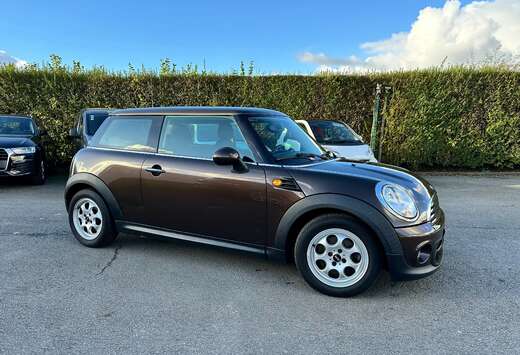 MINI 1.6i Sport Packet