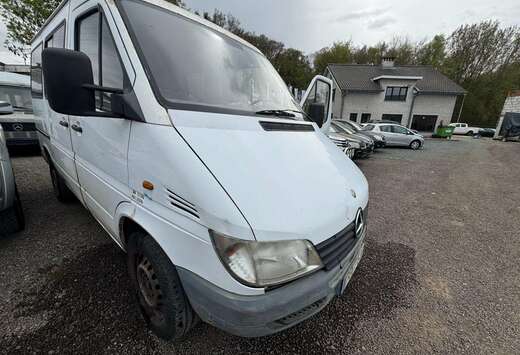 Mercedes-Benz Sprinter 208 cdi