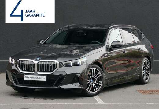 BMW eDrive40 Touring M Sport