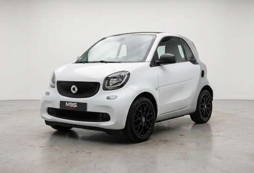 Smart * coupé 1.0i* BOITE AUTO* NAVI* CLIM* CRUISE*  ...