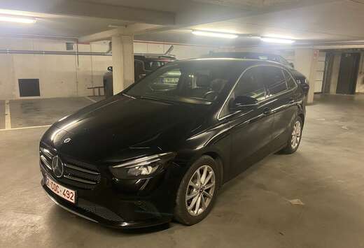 Mercedes-Benz B 180 Business Solution Essential