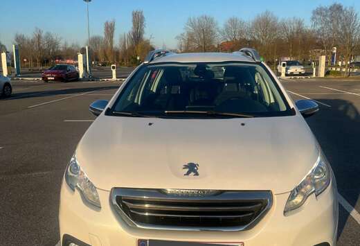 Peugeot 1.2 PureTech  2016  104.000 km  Benzine