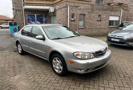 Nissan Qx 2.0i V6 SLX /161000 km /CAR PASS