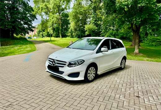 Mercedes-Benz B 220 CDI