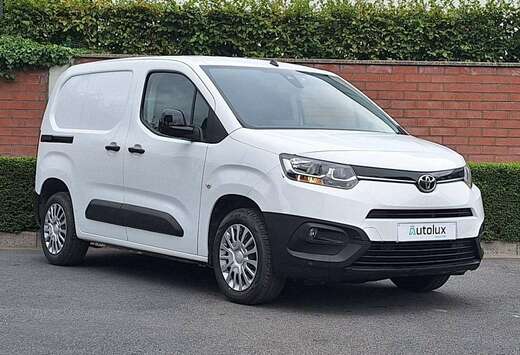 Toyota TOYOTA - 3PLACES - 11.562 € HTVA