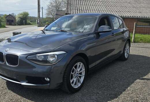 BMW 114i Sport Line  Start/Stop Navi Airco Euro 6
