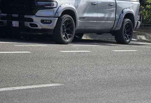 Dodge Limited