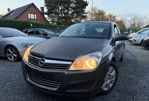 Opel Astra 1.4i Essentia (Fleet)
