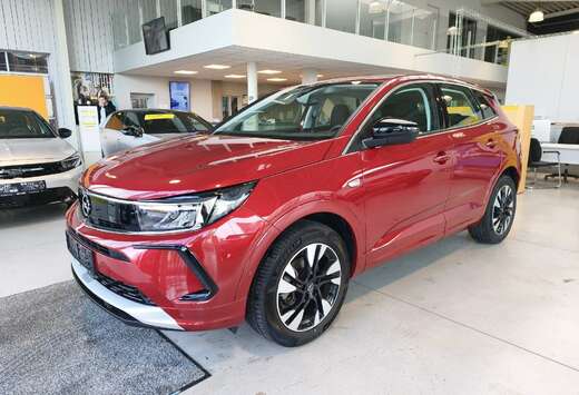 Opel 1.2Turbo*ParkS.V/A+360CAM*Trekhaak*Carplay*