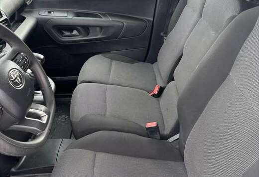 Toyota Proace City 1.5 D-4D Active S/S (EU6.3)