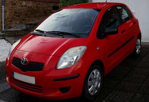 Toyota 1.0i VVT-i Yaris