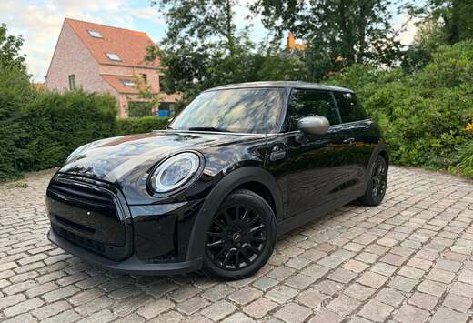 MINI 1.5 Automaat Weing kilometers ### 38000 km ###