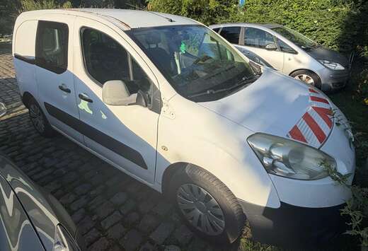 Citroen 1.6 HDi Court/Kort Fresh GPS
