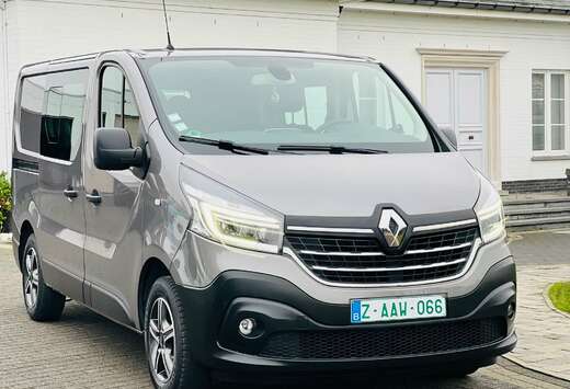 Renault 2.0 dCi * Dubbel Cabine * NAVI * 6 PLAATSEN