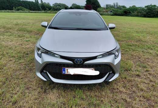 Toyota SW Hybrid 1.8 Dynamic e-CVT