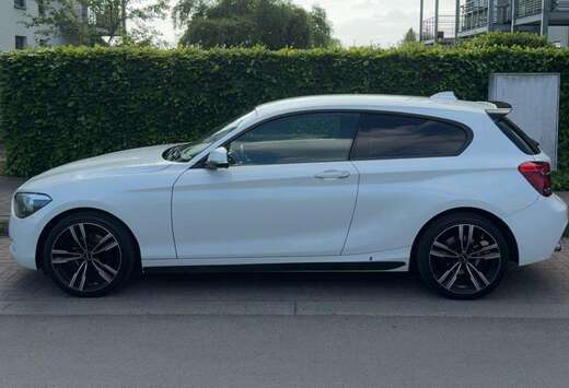 BMW 116iA