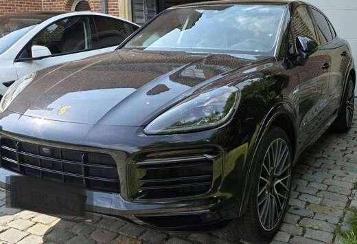 Porsche Cayenne 3.0i V6 PHEV Tiptronic S