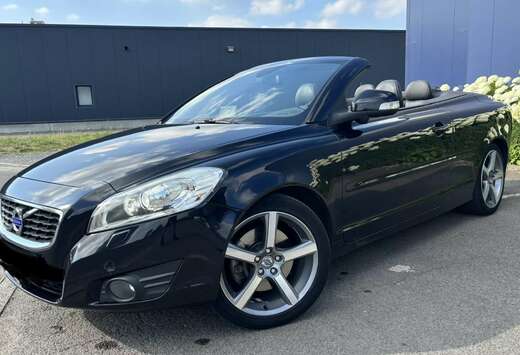 Volvo Cabriolet 2.4 D5 Momentum