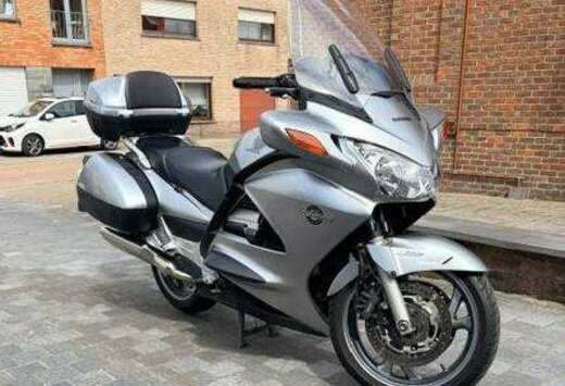 Honda Pan European