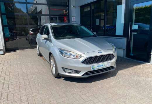 Ford Focus 1.0 EcoBoost Airco/88.620 km/ .. 12 maande ...