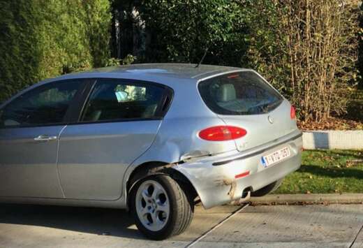 Alfa Romeo 1.6 Twin Spark Impression