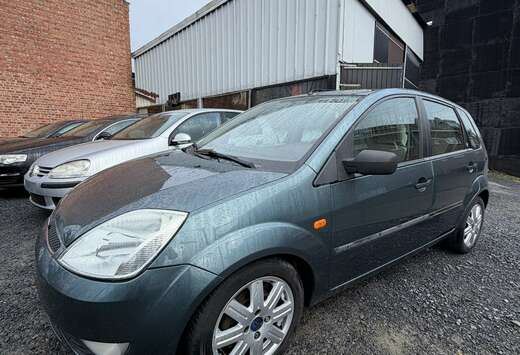 Ford 1.4i 16v Ghia DEJA PRETE A IMMATRICULER