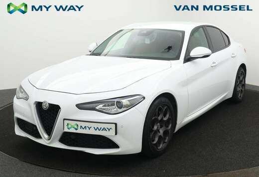 Alfa Romeo Giulia 2.2 JTDm Super