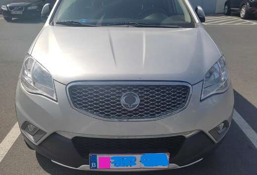 SsangYong Korando 2.0i 2WD Sapphire