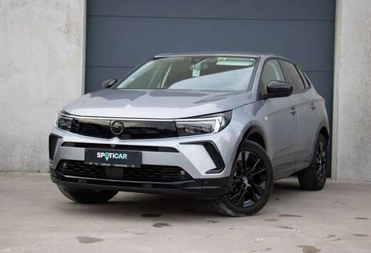 Opel GS 1.2 AT8 130PKCAMERASENSORENNAVI