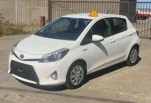 Toyota Yaris Hybrid 1.5i VVT-i Comfort E-CVT
