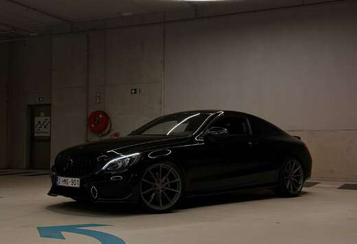 Mercedes-Benz 4-Matic Coupe
