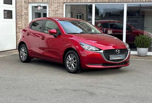 Mazda 2 1.5 M-HYBRID / Apple / 16000km / 12m wb