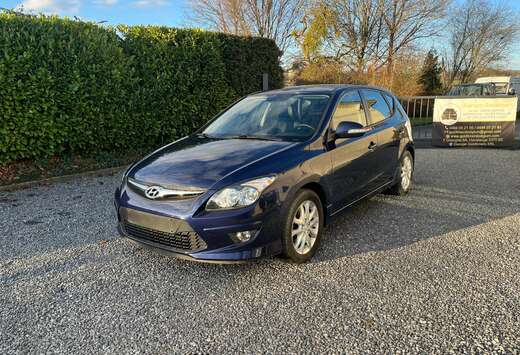 Hyundai i30 1.6i Style ISG Stop