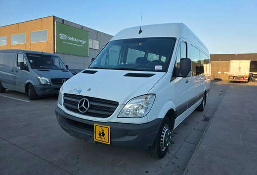 Mercedes-Benz 511 (Stock ID 05277)