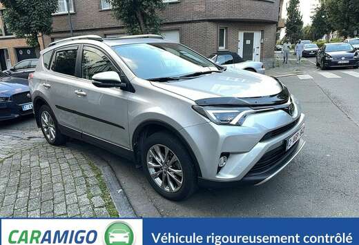 Toyota 2.0 Valvematic Lounge AWD Multidrive S 5d 111k ...