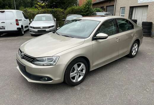 Volkswagen Jetta 1.4 TSI Comfortline DSG