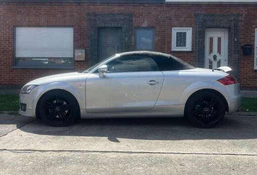 Audi TT Roadster 2.0 TFSI