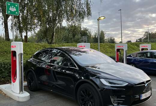 Tesla 100 kWh Dual Motor Long Range Plus