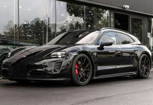 Porsche Taycan GTS Sport Turismo 100 kWh Taycan  Spor ...