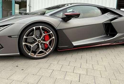 Lamborghini Revuelto PHEV 6.5i V12