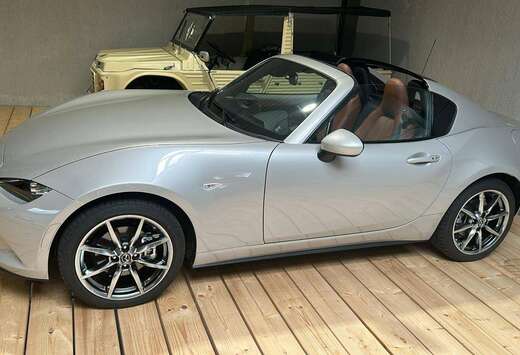 Mazda MX-5 RF 2.0i Skyactiv-G Skycruise Takumi (EU6d)