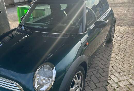 MINI Mini 1.6i 16v Cooper