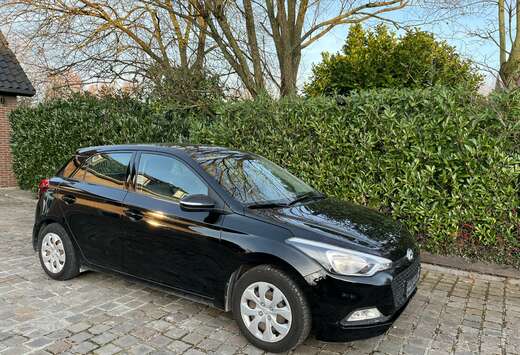 Hyundai i20 1.2i Twist Special Edition Play