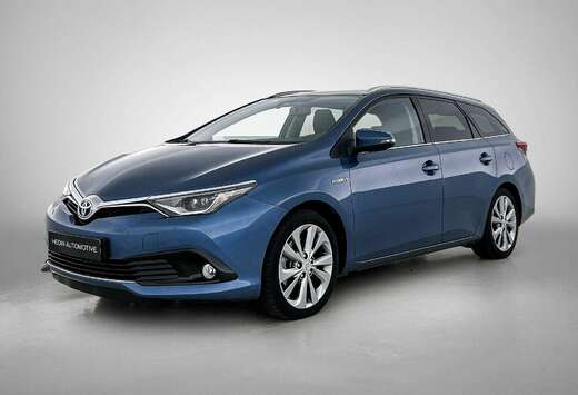 Toyota Touring Sports 1.8 VVT-i Hybrid CVT Business