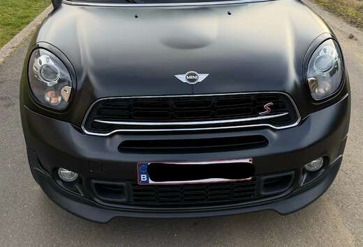 MINI Countryman S All 4 JCW bodykit